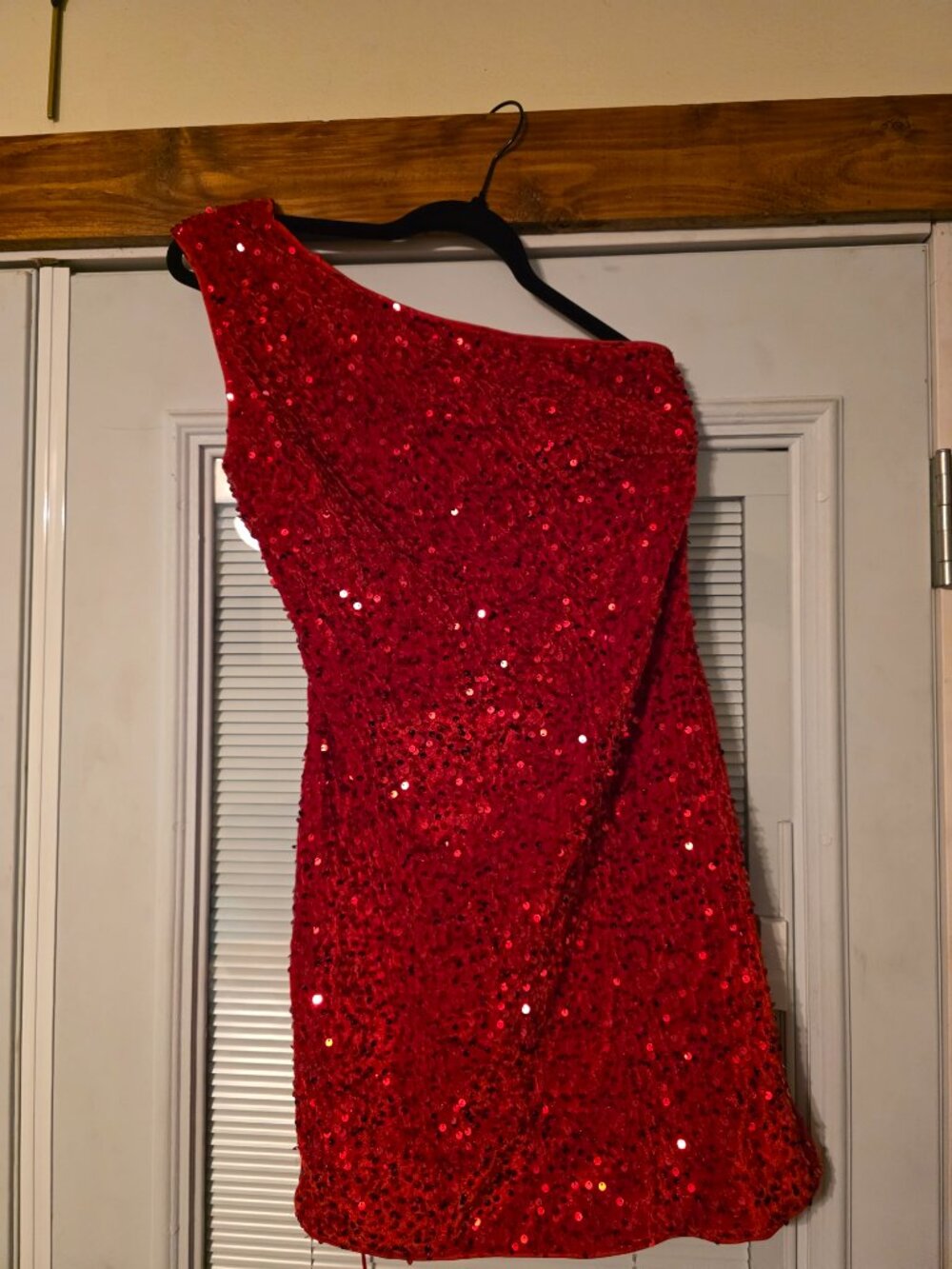 One Shoulder Sequin Mini Dress in Red Size L
